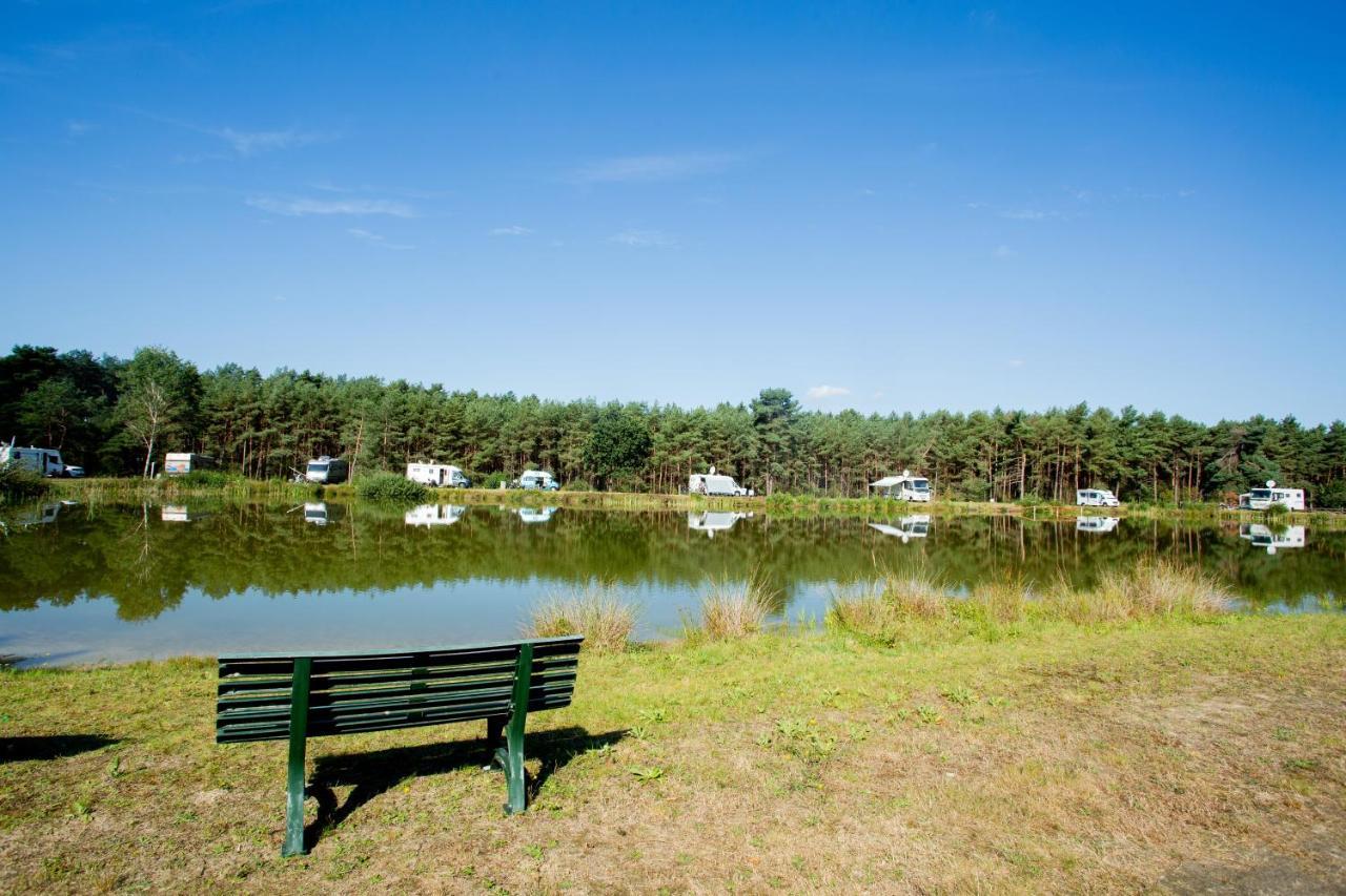 Naturcamping Lueneburger Heide - Chalets & Tiny Haeuser Зольтау Екстер'єр фото