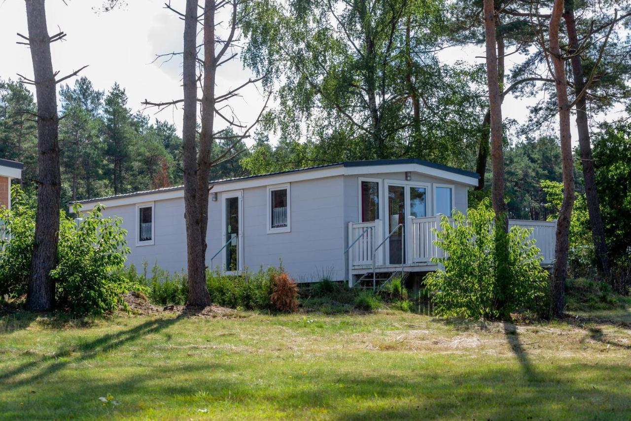 Naturcamping Lueneburger Heide - Chalets & Tiny Haeuser Зольтау Екстер'єр фото