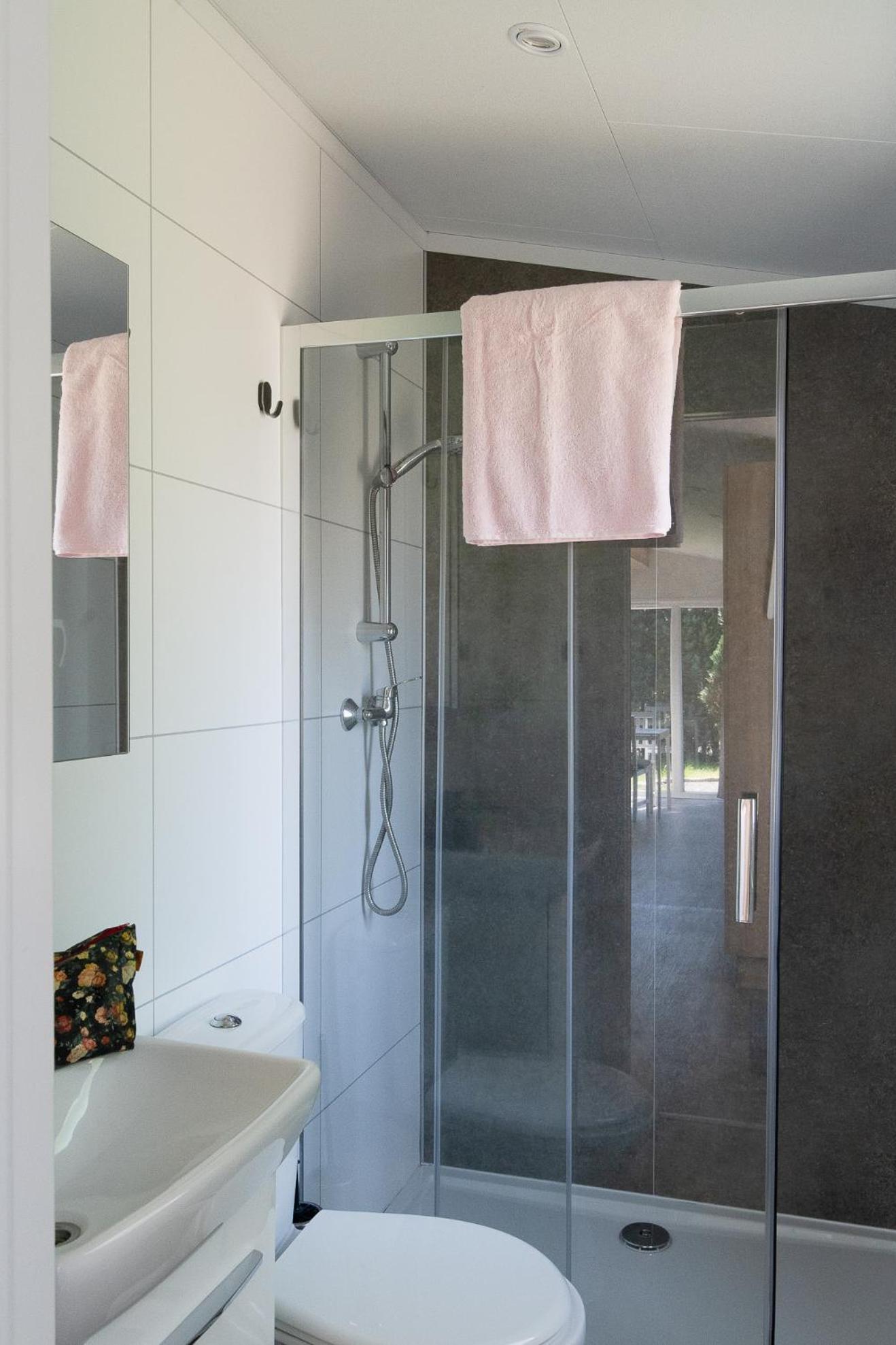 Naturcamping Lueneburger Heide - Chalets & Tiny Haeuser Зольтау Екстер'єр фото